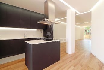 Apartamento T2+1 em Faro