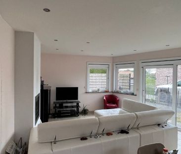 Woning te huur in Zulte voor € 750 met 1 slaapkamer - Foto 2