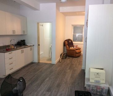 Québec – Logement 3 1/2 rénové à louer - Photo 1