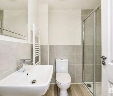 4 bedroom property to rent - Photo 6