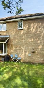 2 bedroom house to rent Buttermel Close, Godmanchester, Huntingdon, PE29 - Photo 3