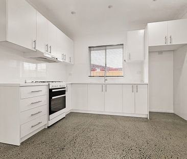 21A Paddy Miller Avenue, Currans Hill NSW 2567 - House For Rent | D... - Photo 3