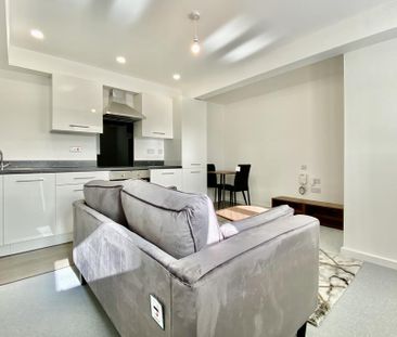 1 bedroom apartment to rent - Photo 2