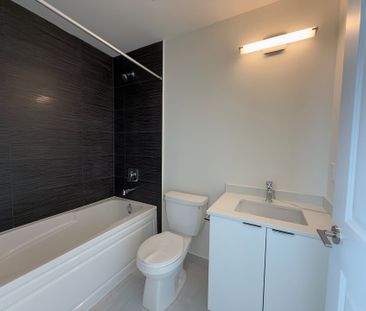 For Lease - 15 Watergarden Drive Unit# 3104, Mississauga, Ontario - Photo 3