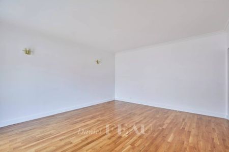 Location appartement, Paris 16ème (75016), 3 pièces, 75.64 m², ref 86478633 - Photo 2