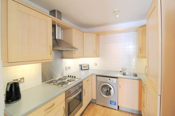 1 bedroom apartment to rent - Photo 1