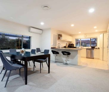 Location and locality!! - Photo 1