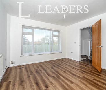 3 bedroom house to rent Bowhill, Bedford, Bedfordshire, MK41 - Photo 2