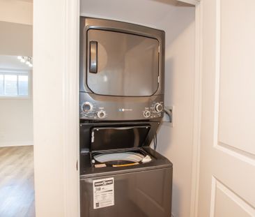 **ALL INCLUSIVE** 1 Bedroom Lower Unit in Welland!! - Photo 3