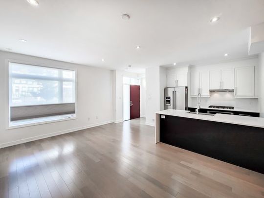 For Lease - 4020 Parkside Village Drive Unit# 2, Mississauga, Ontario - Photo 1