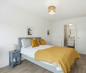 Balerno, EH14, Edinburgh - Photo 1