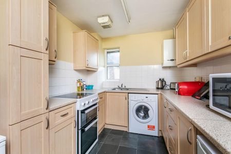 1 bedroom flat to rent - Photo 3