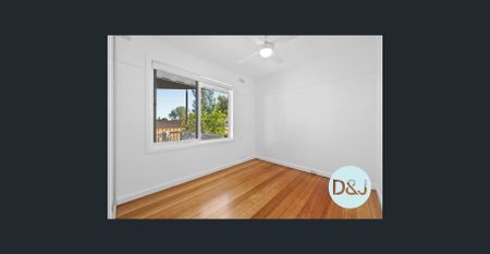 Freshly Updated Unit in a Prime Hampton East Location - Photo 4