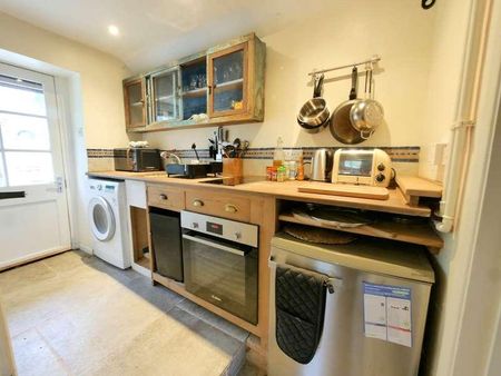 Eastington, Cheltenham, GL54 - Photo 4