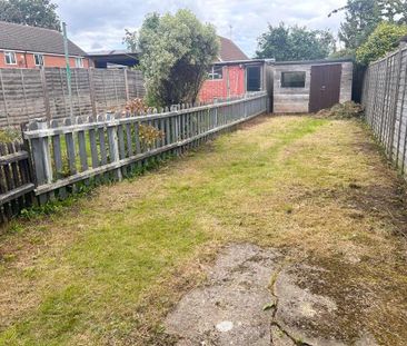2 bedroom terraced house to rent - Photo 4