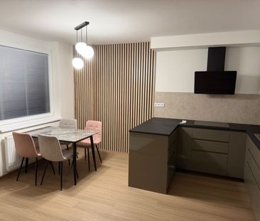 Pronájem bytu 3+kk • 72 m² bez realitkySluneční náměstí, Praha - St... - Photo 3