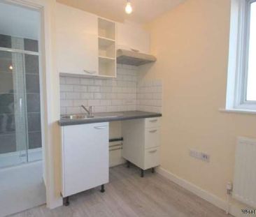 1 bedroom property to rent in London - Photo 2