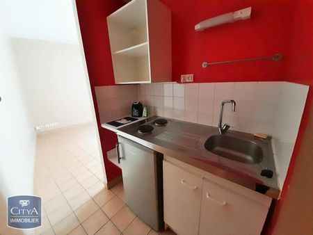 Location Appartement 1 pièce 22m² TOURS 37000 - Photo 2