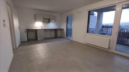 3 pièces - 65,8 m² - 4ème étage - Colocation non autorisée - Photo 3