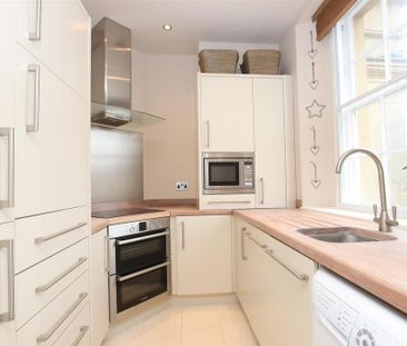 2 bedroom apartment to rent - Photo 6