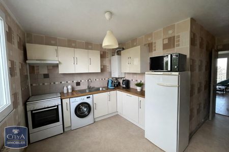 Location Appartement 3 pièces 67m² MACON 71000 - Photo 3