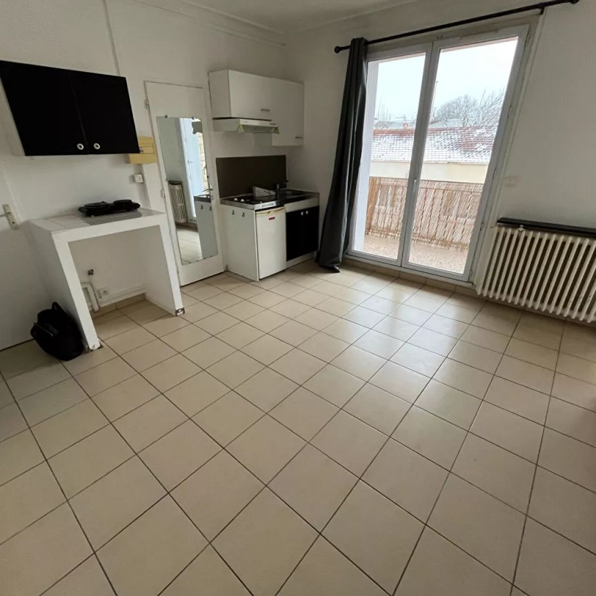 Appartement Type 2 de 26 m² situé Quartier des Terrasses - Photo 1