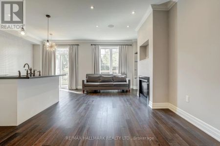 9 KEENLYSIDE LANE - Photo 4