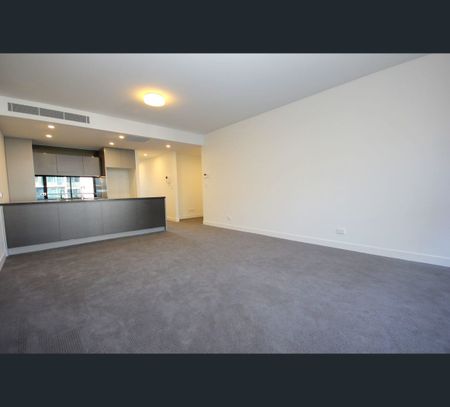 F411/34 Rothschild Avenue, Rosebery, NSW 2018 - Photo 3