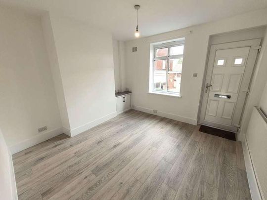 Mount Street, Halesowen, B63 - Photo 1