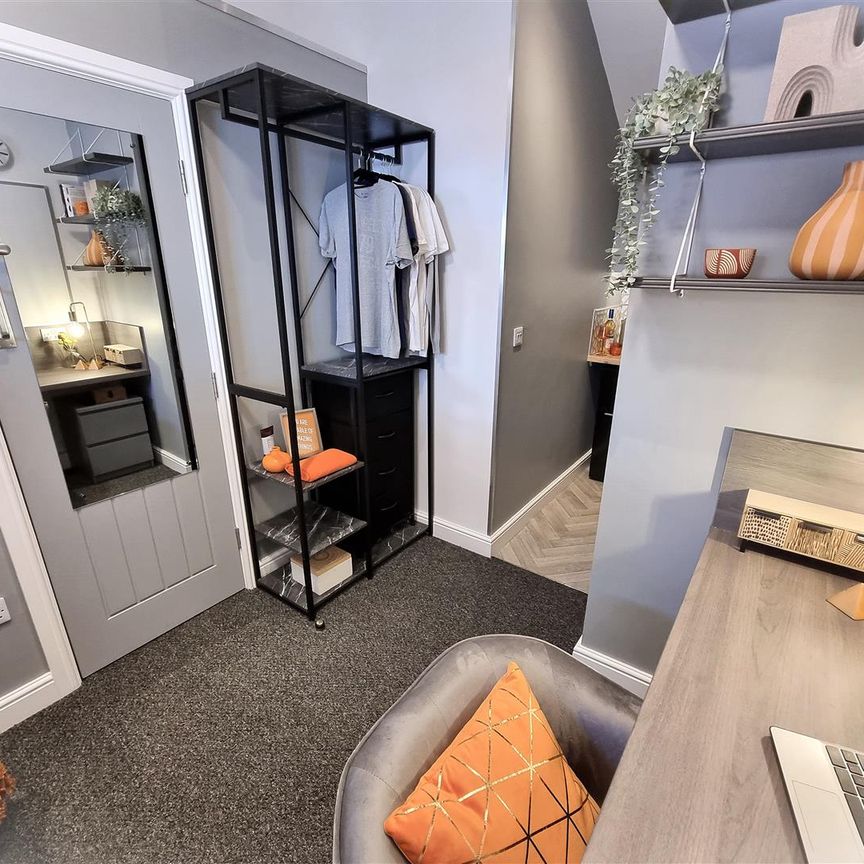 Yarborough Road - Studio for 26/27 - Photo 1