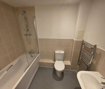 2 bedroom apartment to rent - Photo 2