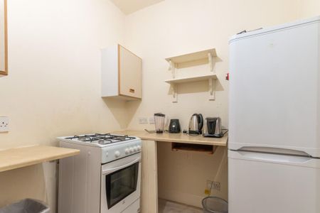 0819L Causewayside, Edinburgh, EH9 1PU - Photo 3