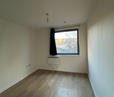 2 Bed Flat, Madison Building, SE10 - Photo 6