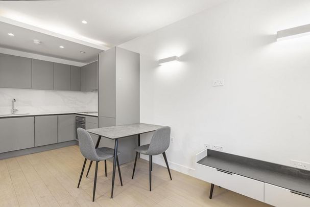 1 bedroom apartment to rent - Photo 1