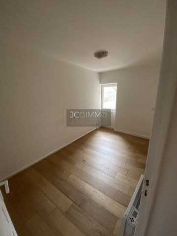Location Appartement 2 pièces 29m² GONFARON 83590 - Photo 2
