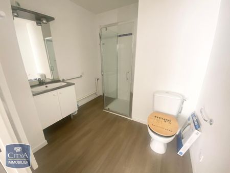 Location Appartement 2 pièces 32m² VALENCIENNES 59300 - Photo 5