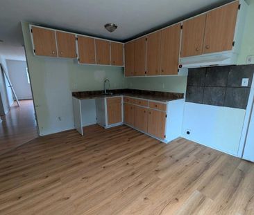 Immeuble - 185 Rue Wilson, Sherbrooke Grand 5 1/2 à Louer - Photo 1