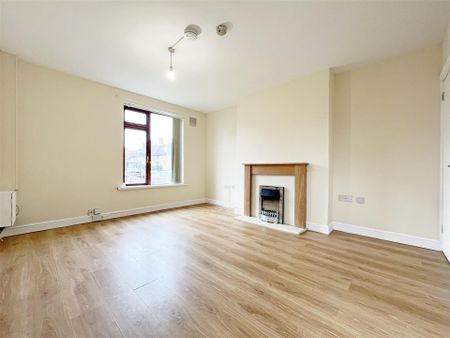 3 bedroom End of terrace house to rent - Photo 2