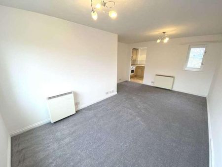 Kensington Way, Borehamwood, WD6 - Photo 3