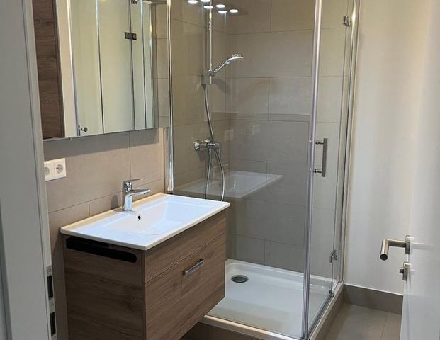 Renovierte 3,5 Zimmerwohnung mit schönem Ausblick - Photo 1