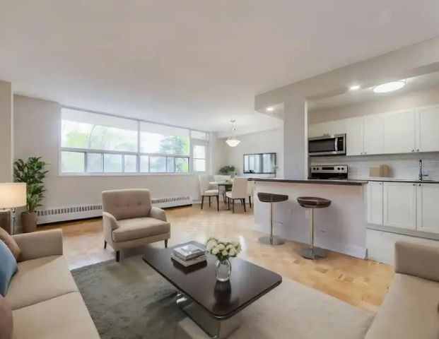 Royale Towers | 335 Van Horne Avenue, Toronto - Photo 1