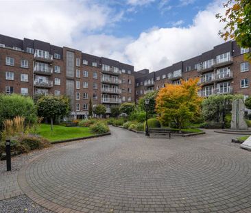 Apartment 8, Block 1, Harcourt Green, Charlemont Street, Dublin 2, ... - Photo 4