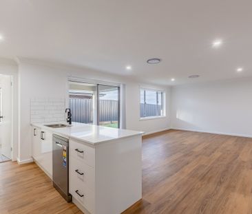 New Year New Home - Photo 4