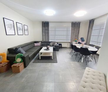 Gelijkvloers appartement met 2 slaapkamers - Foto 1