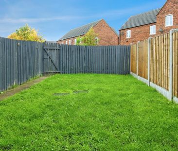 3 bedroom terraced house to rent - Photo 1