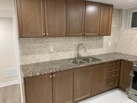 For Lease - 32 Helderman Street, Caledon, Ontario - Photo 2