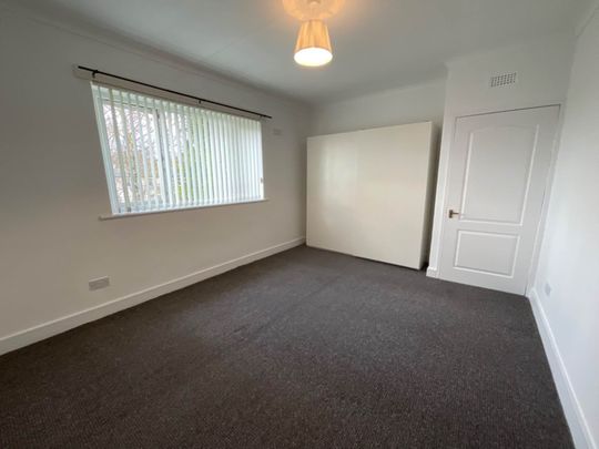 Price £995 pcm - Available Now - Unfurnished - Photo 1