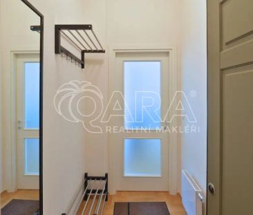 Pronájem příjemného 3+1 (75 m) pod Vyšehradem - Photo 3