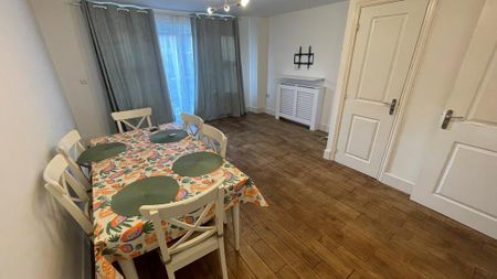 3 bedroom terraced house to rent - Photo 2