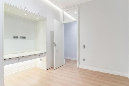 4 Bedroom Apartment, Lisboa - Photo 3